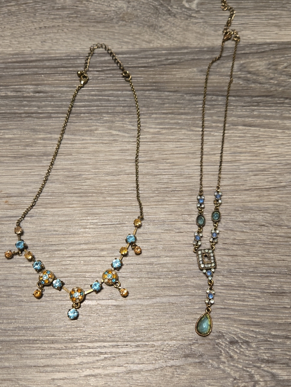 Lot Of 2 Vintage Avon Blue Stone Necklaces